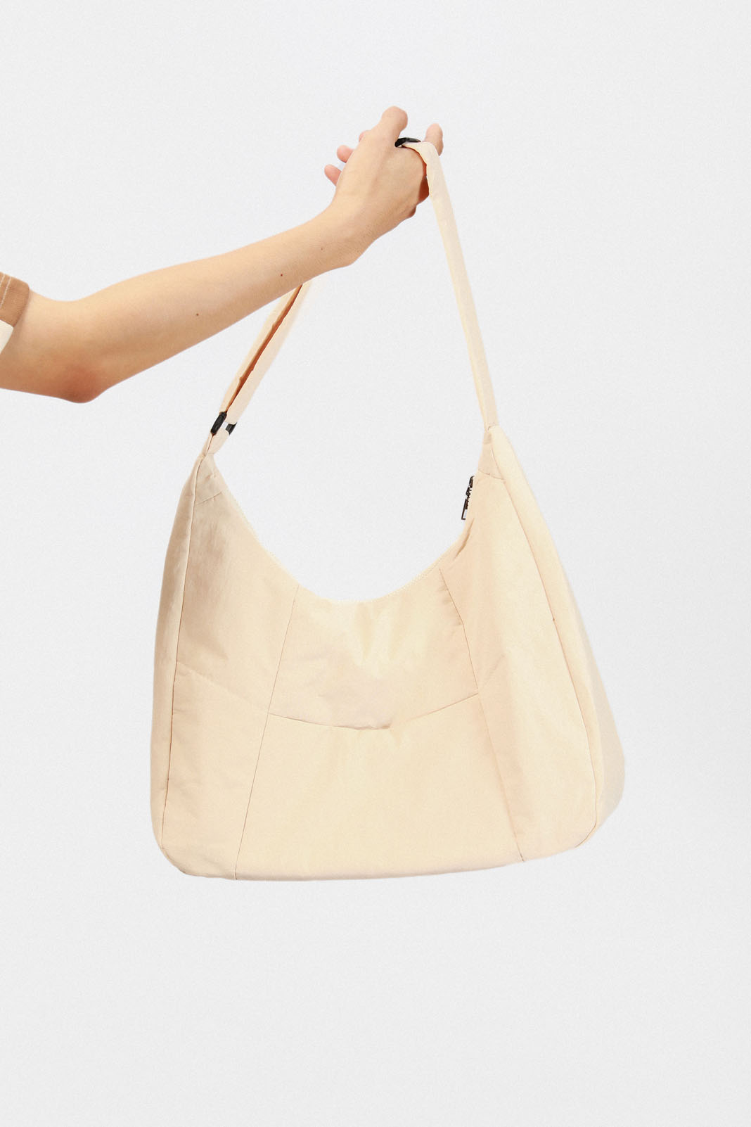 crosstao_nei。 SAINT Mxxxxxx Unveils Spring/Summer 2025 Collection with
